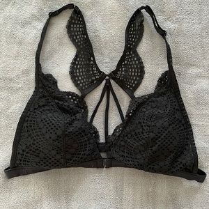 Victoria’s Secret padded lace Bralette-size lg